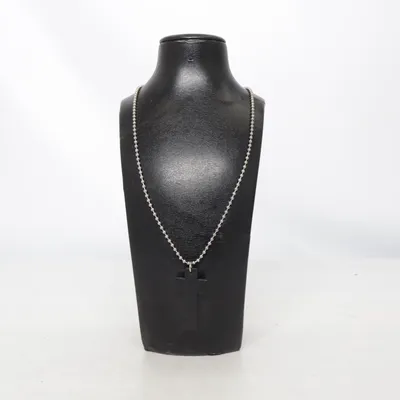 Collier (Noir, Argent) de SIX Métal inconnu