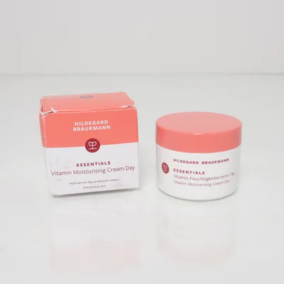 Dagcrème (Hildegard braukmann) van Essentials