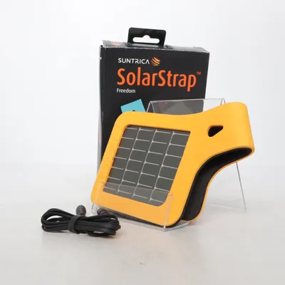 Solar powerbank (Solarstrap Freedom) van Sunthrice