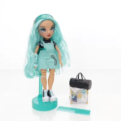 Docka (Rainbow High) från Rainbow High