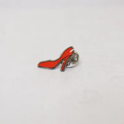 Pin (Röd) från Pin Design Okänd metall