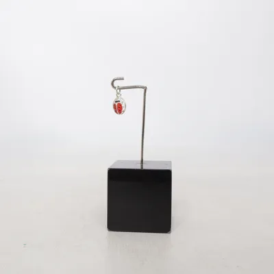 Charm (Silver, Red) Unknown metal