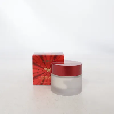 Primer (Wonder Woman Power Fierce Prep Face Primer) from KIKO Milano
