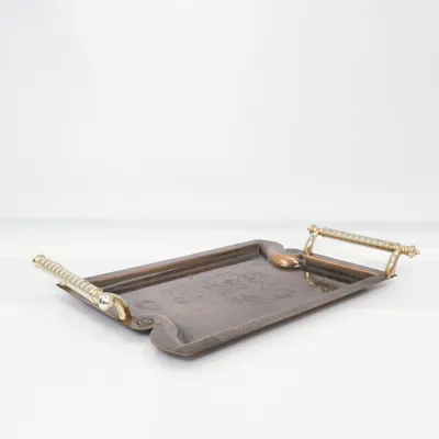 Bricka från Iwin Bird