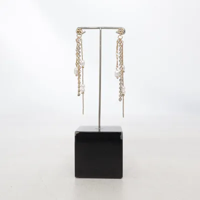Boucles d'oreilles (Or) Métal inconnu
