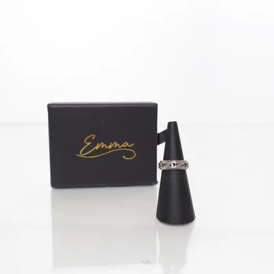 Ring (Silverfärgad) från Emma Okänd metall