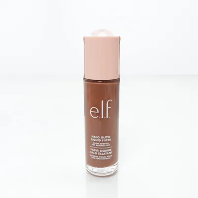 Foundation (Halo Glow Liquid Filter) från E.L.F.