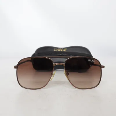 Solglasögon (Gigi Hadid) från Vouge Eyewear x Gigi Hadid