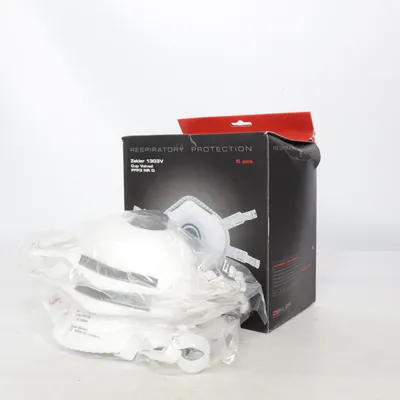 Protective mask (1303V) from Zekler
