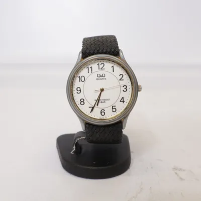 Armbandsur (Svart) från Q&Q