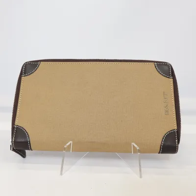 Passfodral (Brun) från GANT