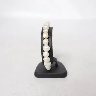 Armband (Vit) Okänd metall