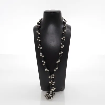 Halsband (Svart, Silverfärgad) från Maca Okänd metall