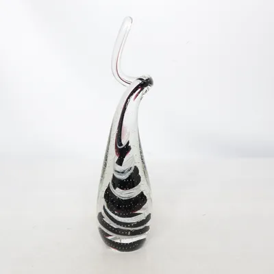 Figurine (Black, White) from RBA