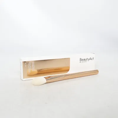 Pinceau de maquillage (Pointed Precision Foundation Brush) de BeautyAct by KICKS