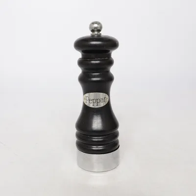 Pepper grinder