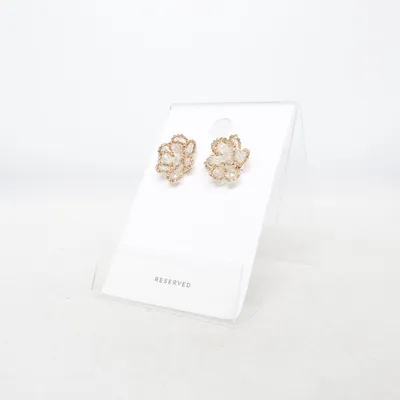 Boucles d'oreilles (Or) de Reserved Métal inconnu