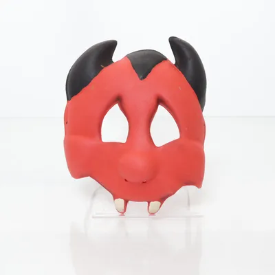 Maskeradmask (Röd, Svart, Vit) från AB Alrik Hedlund