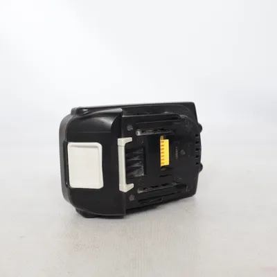 Batteri (Bl1815) fra Makita