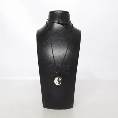 Necklace (Black, White) Unknown metal