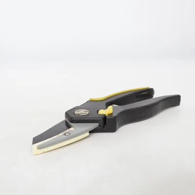 Secateurs (Black, Gray, Yellow)
