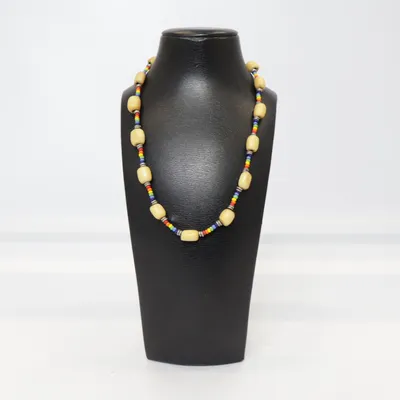 Halsband (Beige, Flerfärgad) Okänd metall