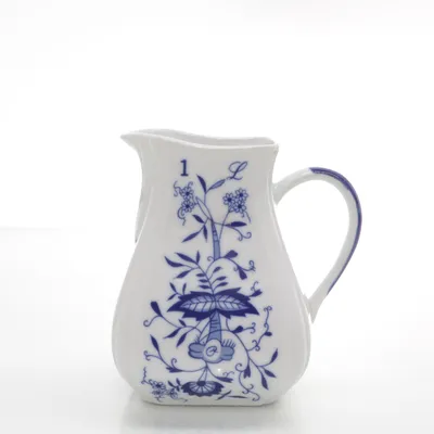Jug (White, Blue)