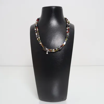 Ketting (Meerkleurig) Onbekend materiaal