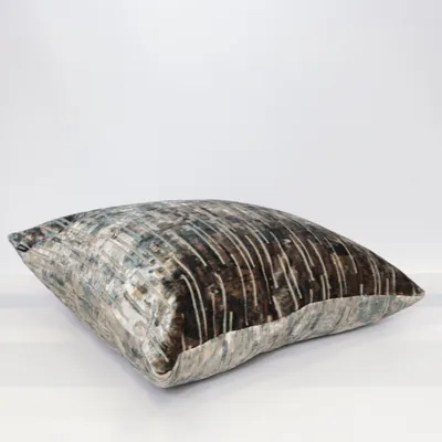 Prydnadskudde (Grå) från Jakobsdals Bomull, Fjädrar