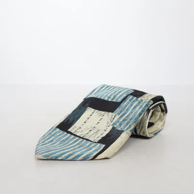 Cravate (Bleu, Beige, Noir) de Daks