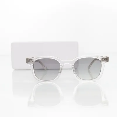 Solglasögon (Transparent) från Chimi