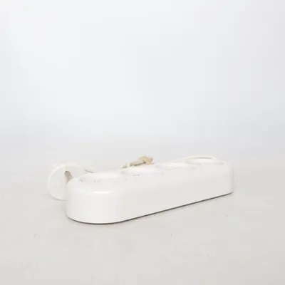 Power strip