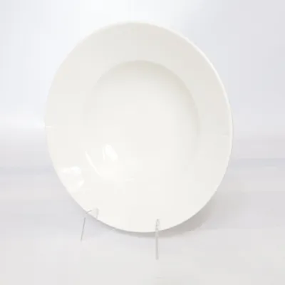Djup tallrik (Grand Cru Dinnerware) från Rosendahl