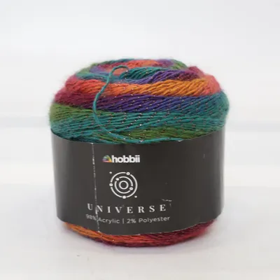 Garn (UNIVERSE) från Hobbii