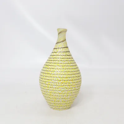 Vas (Gul, Vit, Beige) från Kosta Boda