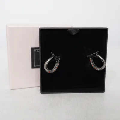 Øreringe (Sort, Flerfarvet) fra Mary Kay Ukendt metal