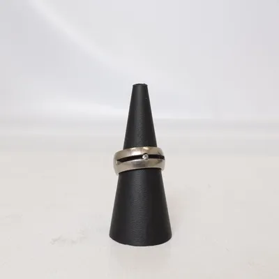 Ring (Silverfärgad) Okänd metall