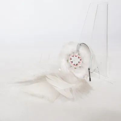 Brooch (White, Multicolored) Unknown metal
