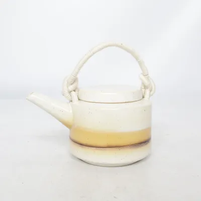 Tekanna (Beige, Vit)