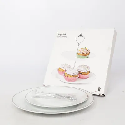 Présentoir à étages (Blanc, Argent) de Flying Tiger