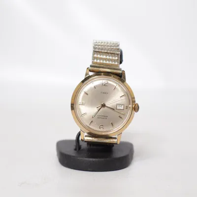 Armbandsur (Guldfärgad, Silverfärgad) från Timex