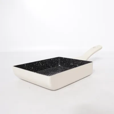 Frying pan (Black, Beige)