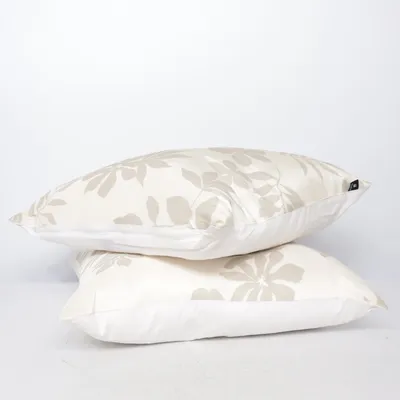 Cushion (Beige) from Himla Polyester, Silk, Viscose