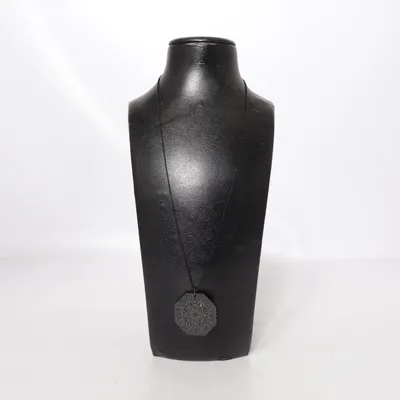 Halsband (Svart) från Crazy Factory Okänd metall