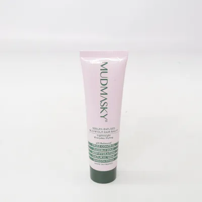 Curl cream (Serum-Infused Blowout Hair Balm) från Mudmasky