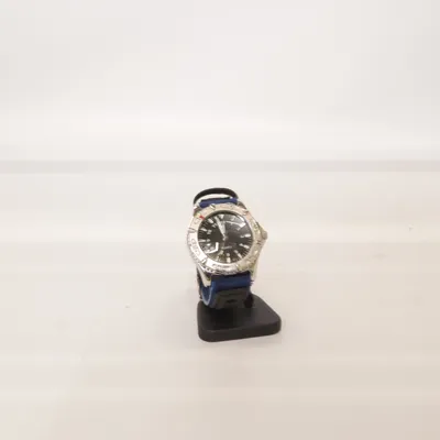 Wristwatch (Black, Blue, Silver)