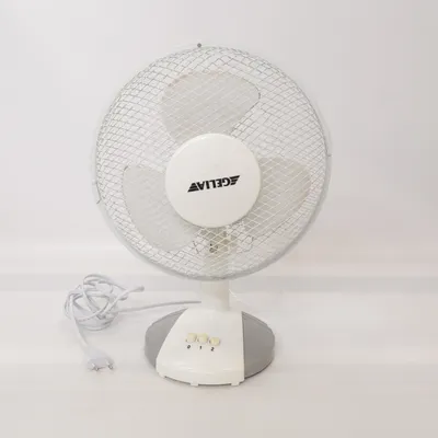 Table fan from Gelia