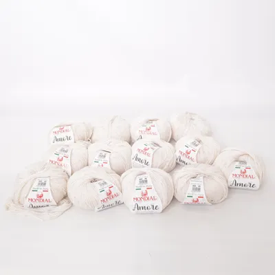 Garen (Amore) van Mondial Merinowol, Polyamide, Polyester