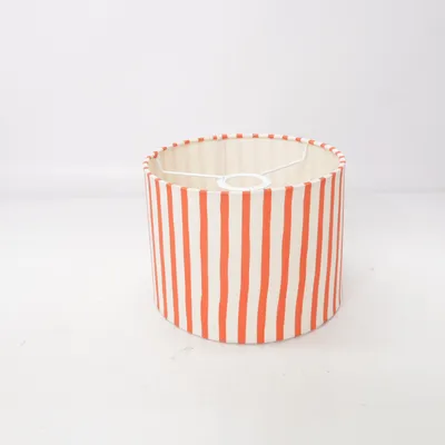 Lampskärm (Vit, Röd) från Åhléns