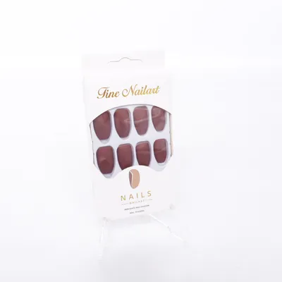 Faux ongles (Marron) de Fine Art